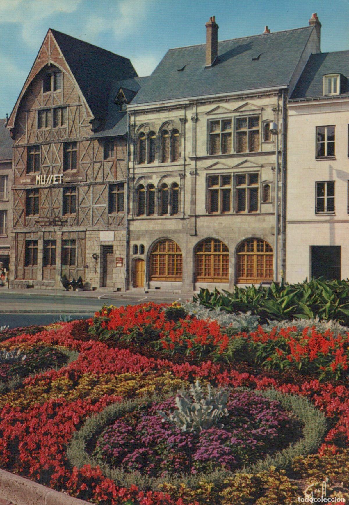 Postais: France Orleans Maison Jeanne D Arc Place G&eacute;n&eacute;ral de Gaulle *YAG378