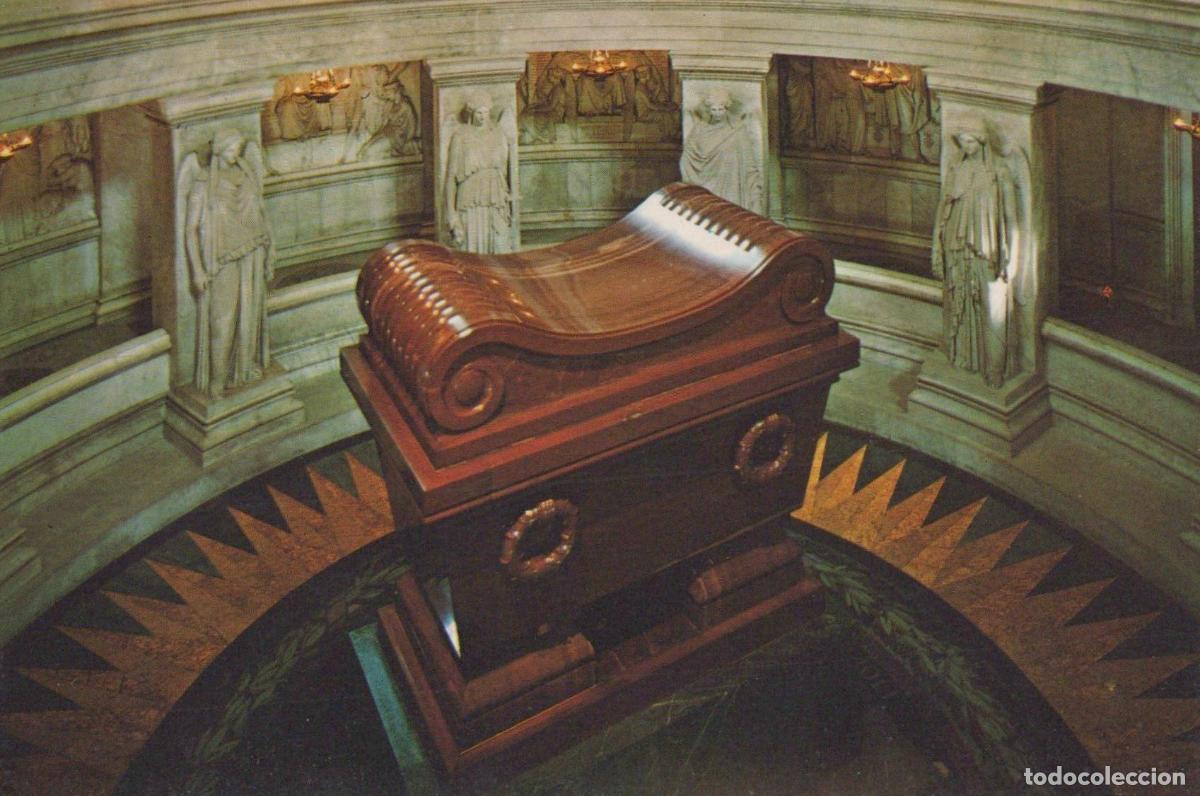 Cartes Postales: France Paris &Icirc;le de Tombeau de Napol&eacute;on Invalides Int&eacute;rieur Unposted *YAG506
