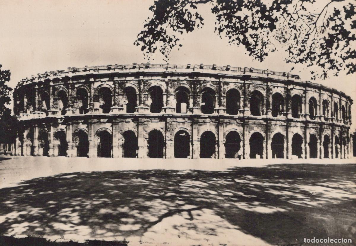 Postcards: France Nimes Ar&egrave;nes de N&icirc;mes Amphith&eacute;&acirc;tre Romain Architecture Unposted *YAG541