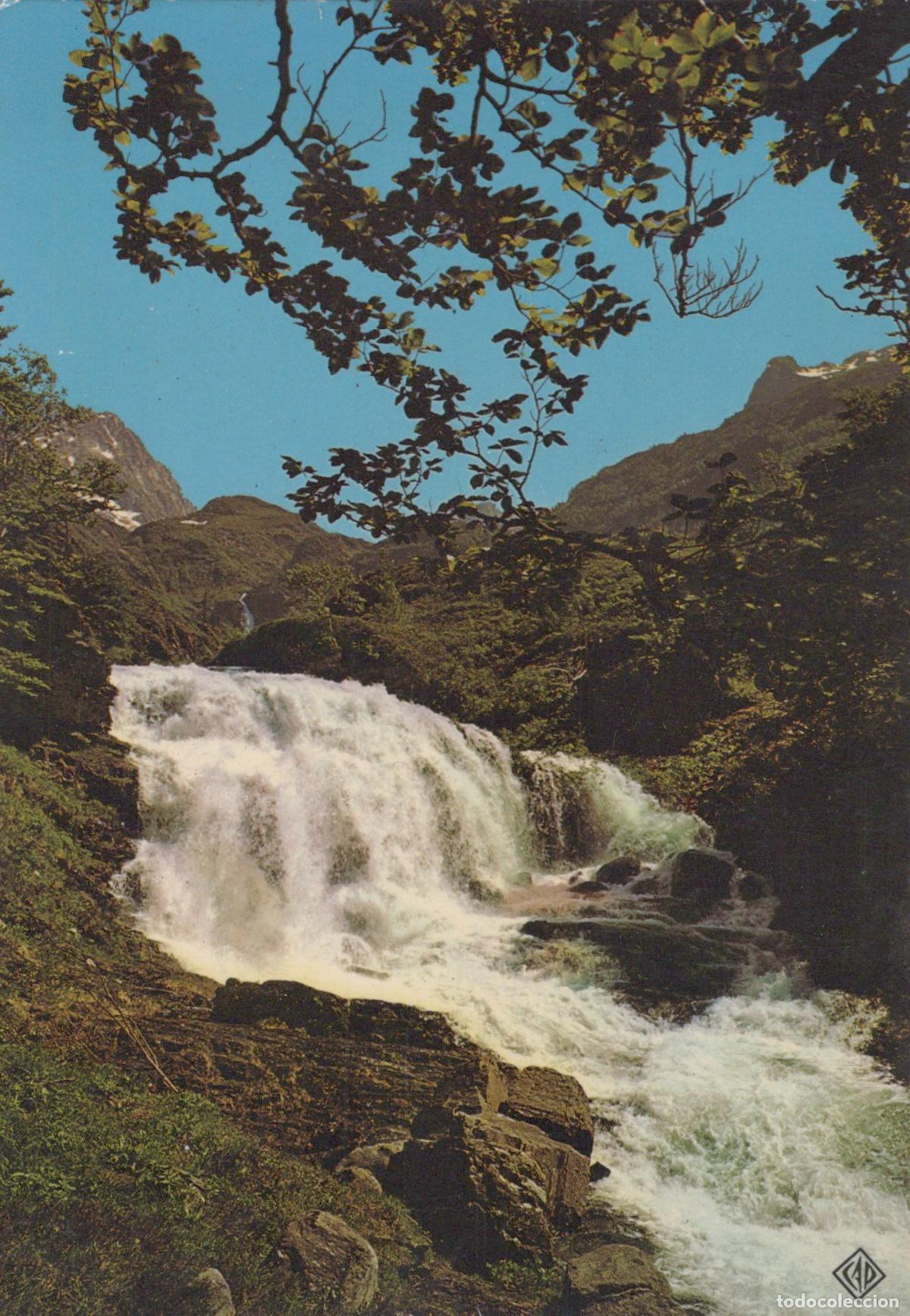 Cartoline: France Lac D O&ocirc; Cascade de la Vall&eacute;e du *YAG357