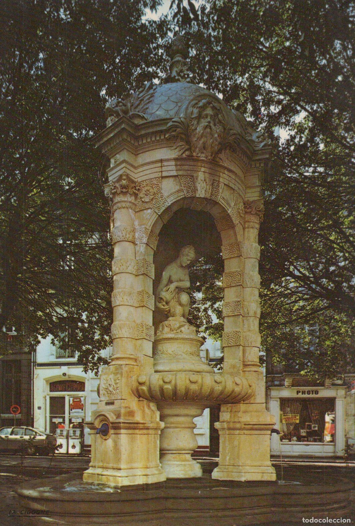 Postkarten: France Bordeaux Fontaine Place Charles Gruet Unposted *YAG336