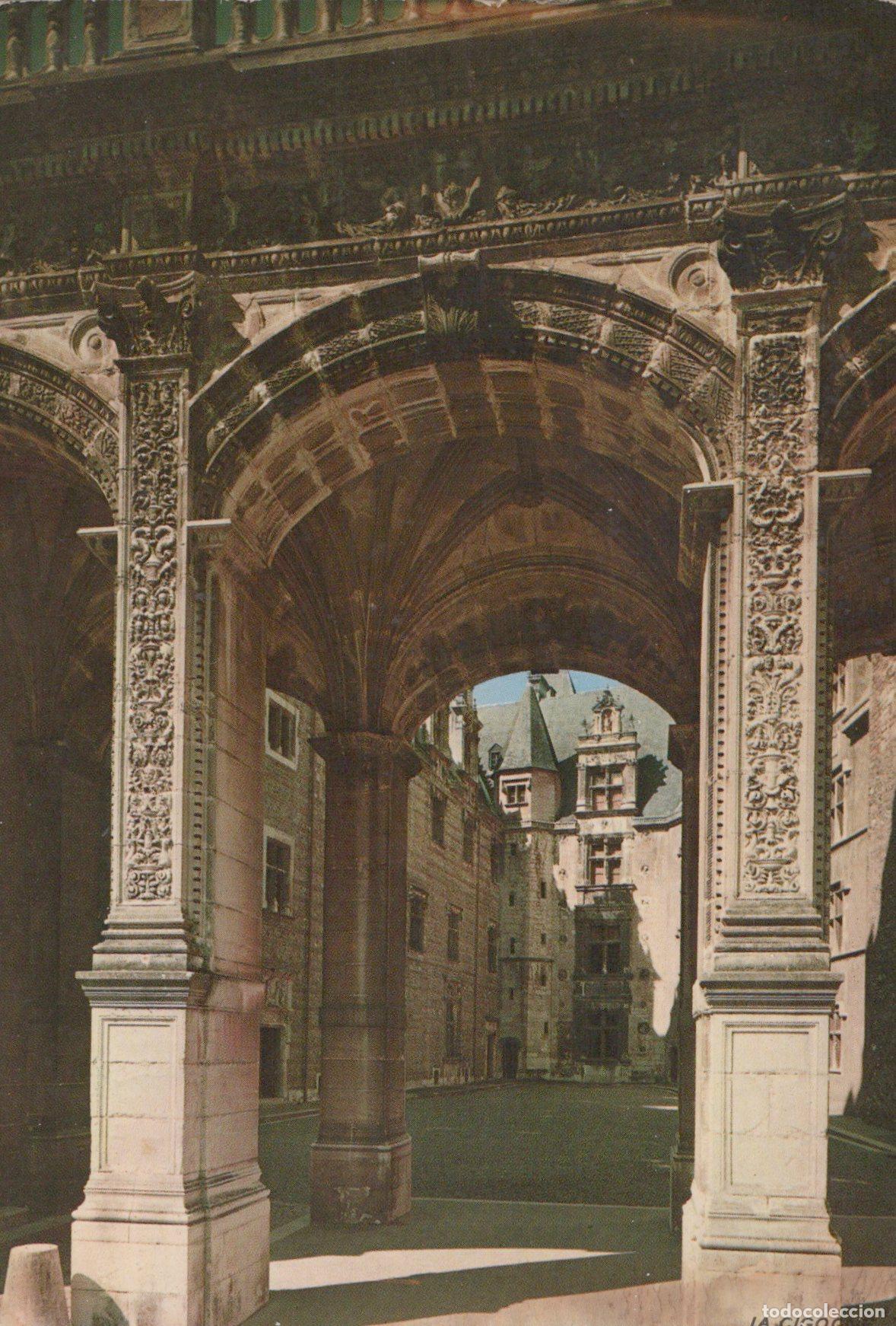 Cartes Postales: France Pau Ch&acirc;teau de Entr&eacute;e Architecture *YAG359