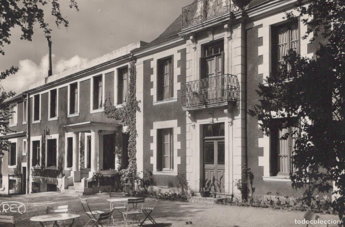Cartes Postales: France Buzan&ccedil;ais L Hermitage H&ocirc;tel Restaurant Architecture *YAG637