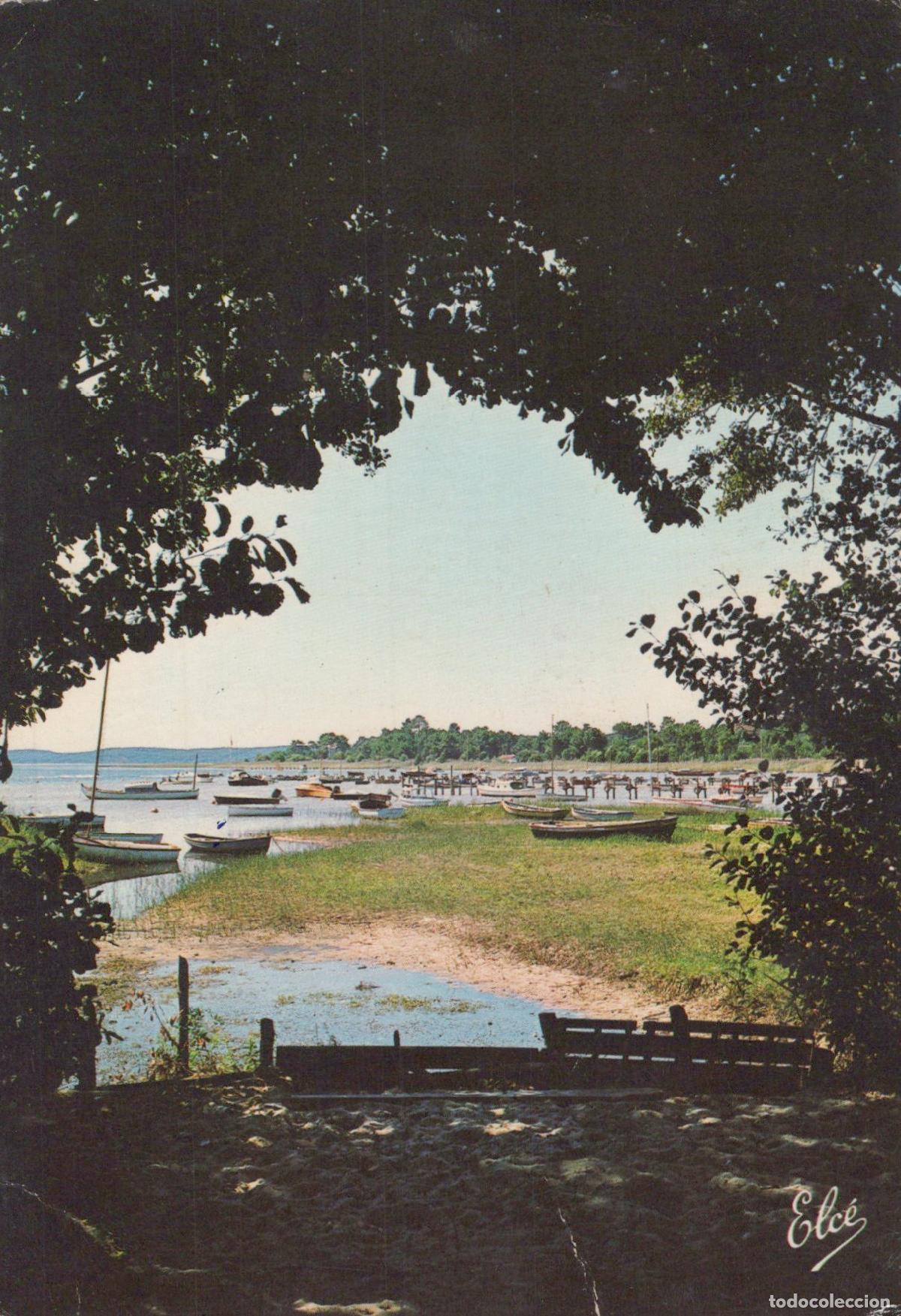 Postais: France Cazaux Paysage Lacustre Bateaux Vue Encadr&eacute;e *YAG427
