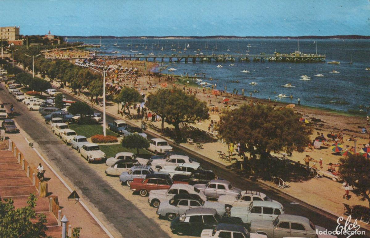 Cartoline: France Arcachon Boulevard Promenade Plage Port Anim&eacute;e *YAG477