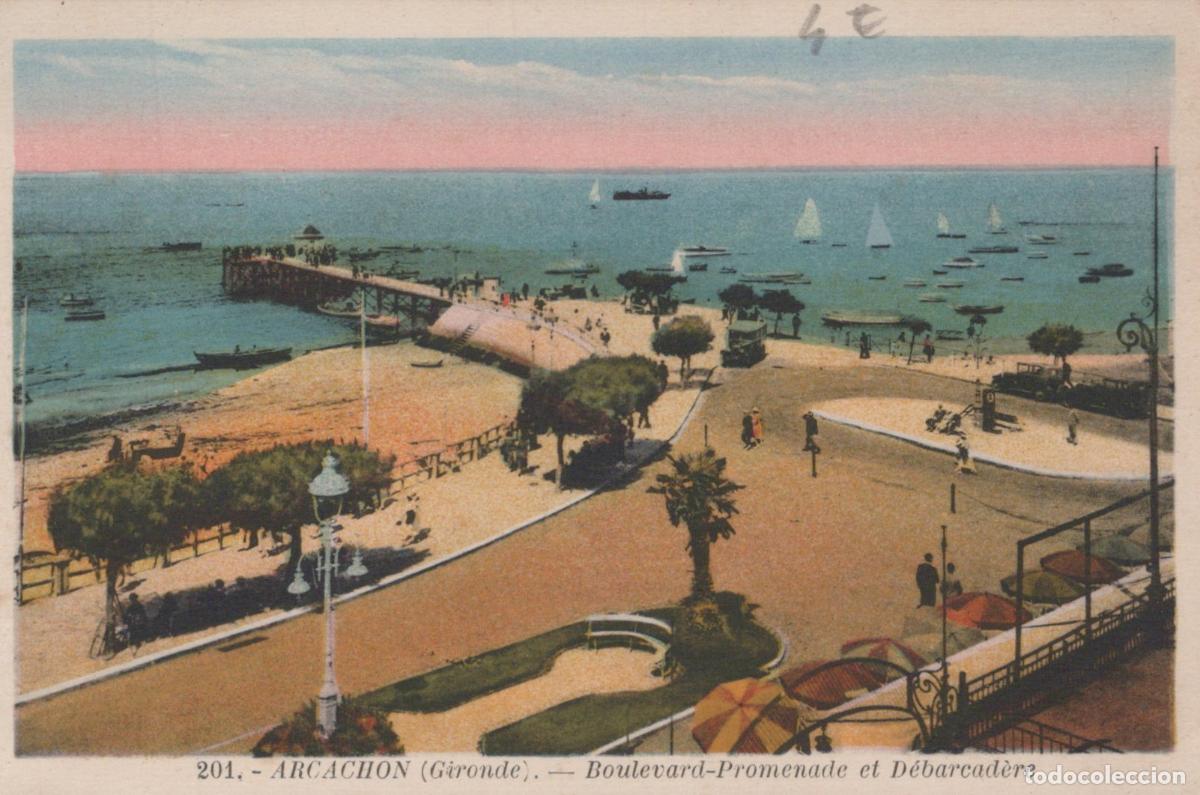 Cartoline: France Arcachon Boulevard Promenade et D&eacute;barcad&egrave;re Vue Anim&eacute;e *YAG487
