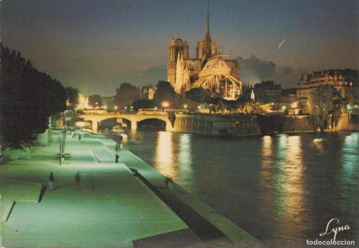 Postkarten: France Paris &Icirc;le de Notre Dame et la Seine de Nuit Unposted *YAG498