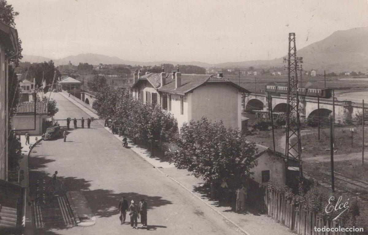 Postkarten: Hendaye Franco-Spanish Border View, Three International Bridges, Real *YAG863