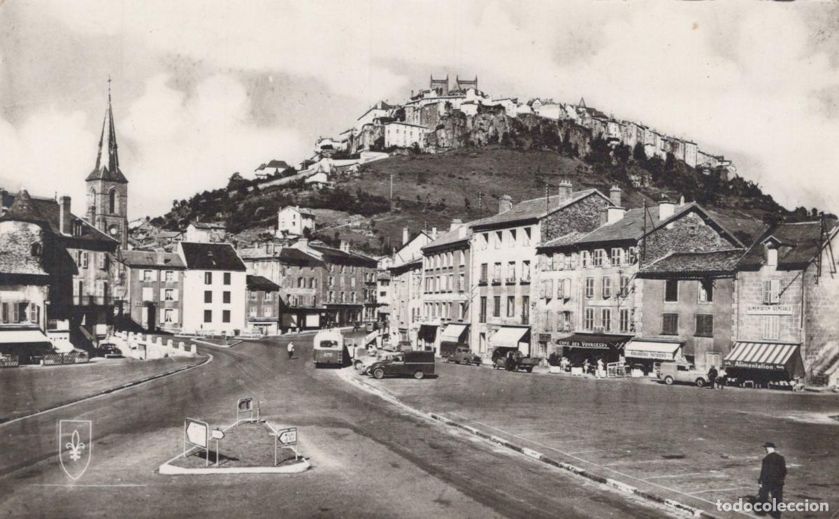 Cartoline: Saint-Flour Cantal General View Central Square Architecture Real Photo *YAG621