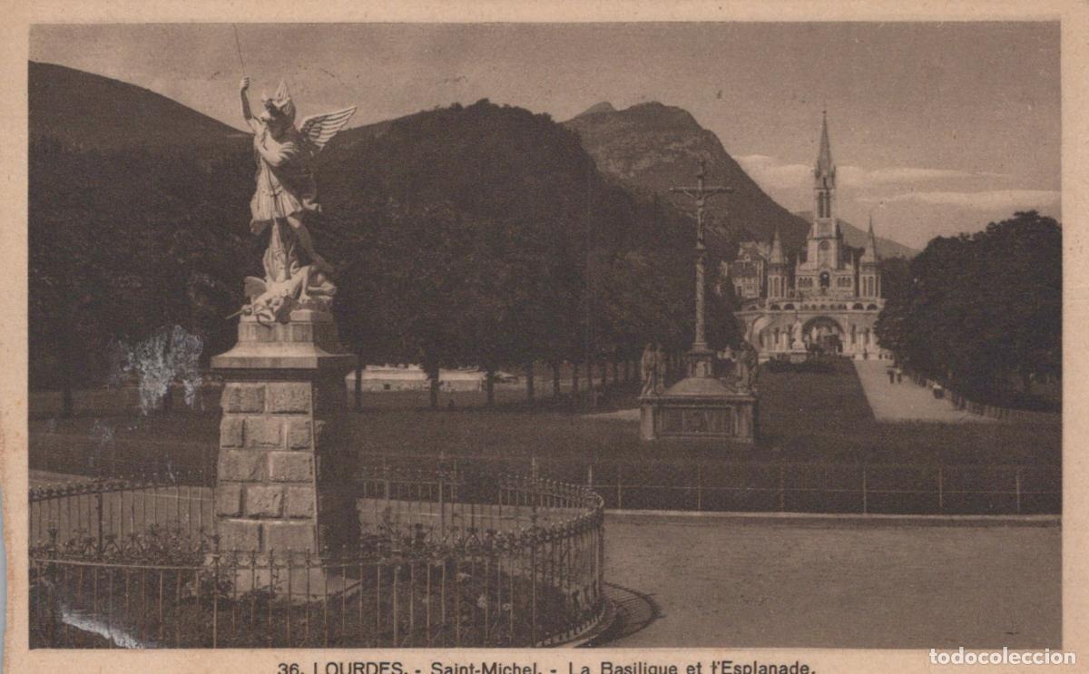 Cartoline: Lourdes Basilica, Esplanade, and Saint Michael Statue, Hautes-Pyr&eacute;n&eacute;es, *YAG631
