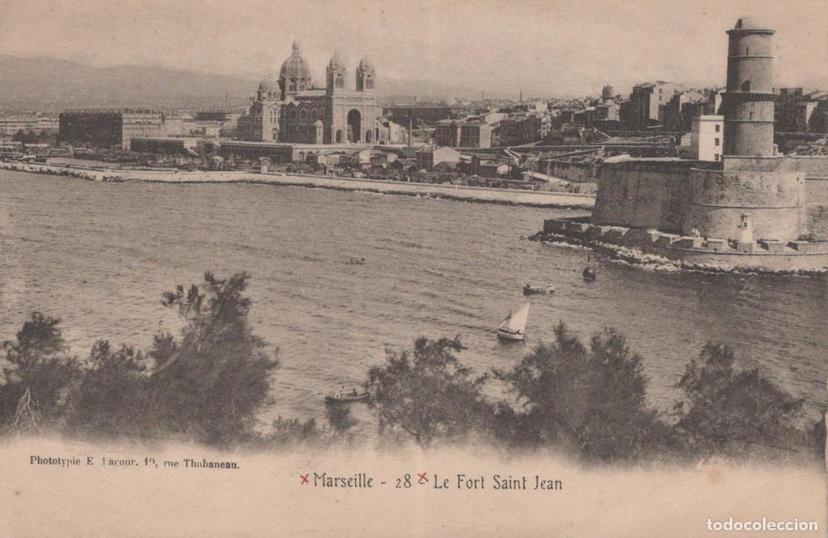 Postcards: France Marseille Fort Saint Jean Port et Notre Dame de la Garde *YAG748