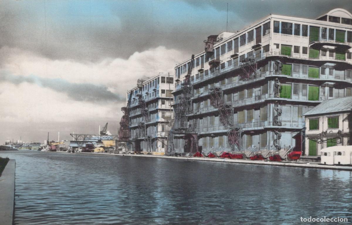 Cartes Postales: Pantin Seine Port and International Bus Station with Industrial *YAG935