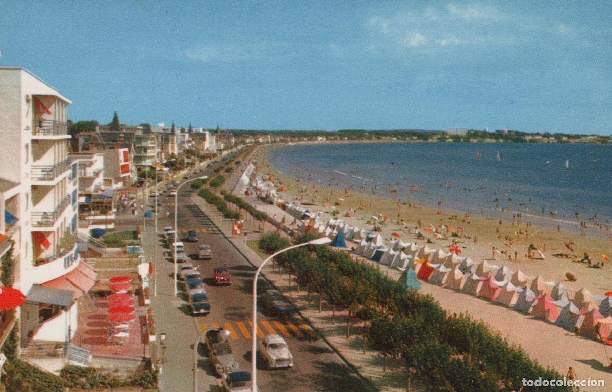 Cartes Postales: Royan, France, Boulevard Fr&eacute;d&eacute;ric Garnier, Animated Beach Scene with *YAG954