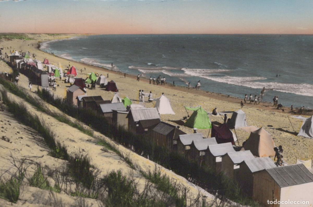 Cartes Postales: France Le Bois Plage &Icirc;le de R&eacute; Plage Anim&eacute;e Avec Tentes et Cabines *YAG964