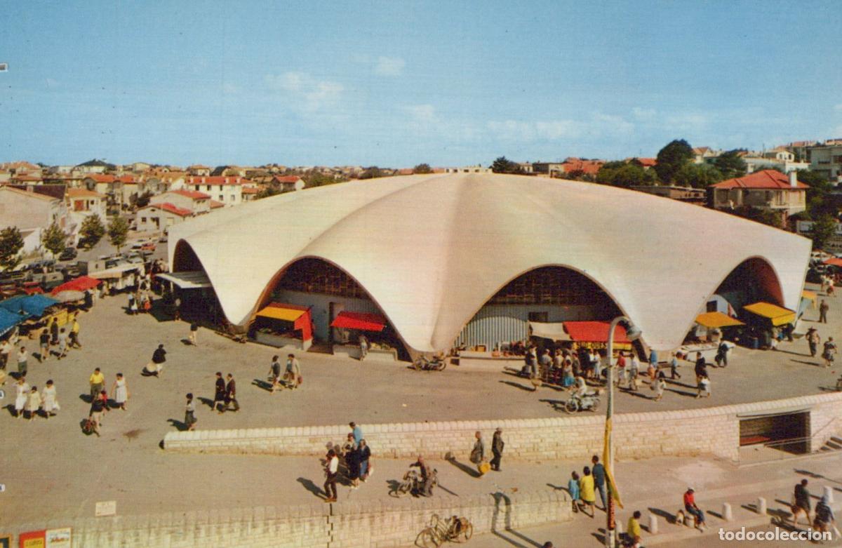 Postales: Royan Central Market Modern Shell Architecture France *YAG967