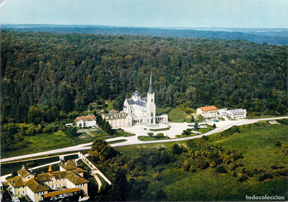 Cartoline: Postal de la Bas&iacute;lica y el Carmelo en Domr&eacute;my-la-Pucelle