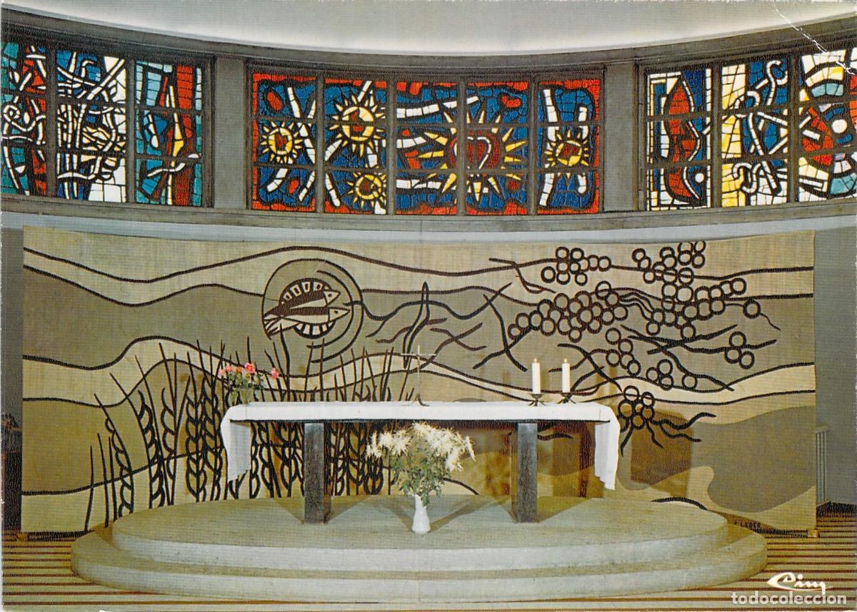 Postkarten: Postal de la Iglesia del Sagrado Coraz&oacute;n en Audincourt con arte de Fernand L&eacute;ger