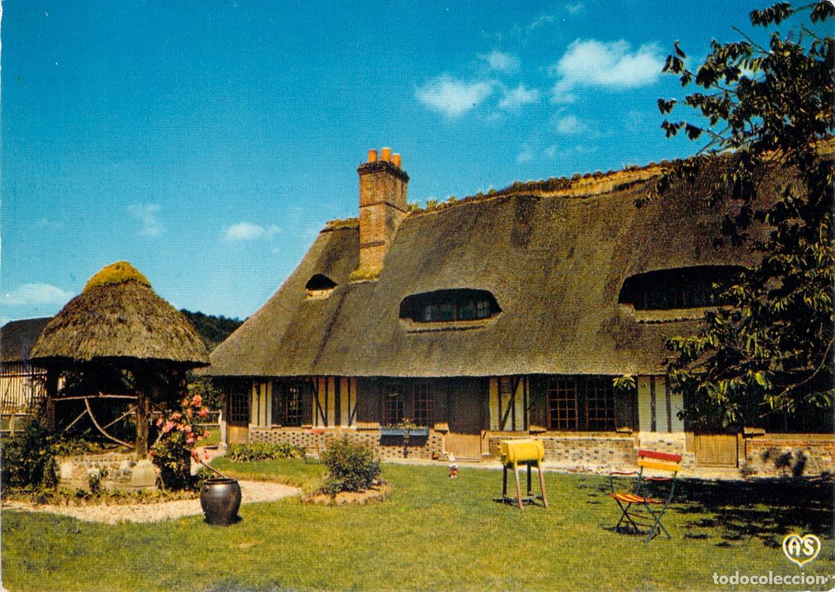 Cartes Postales: Postal de casa tradicional con tejado de paja en Normand&iacute;a, Francia