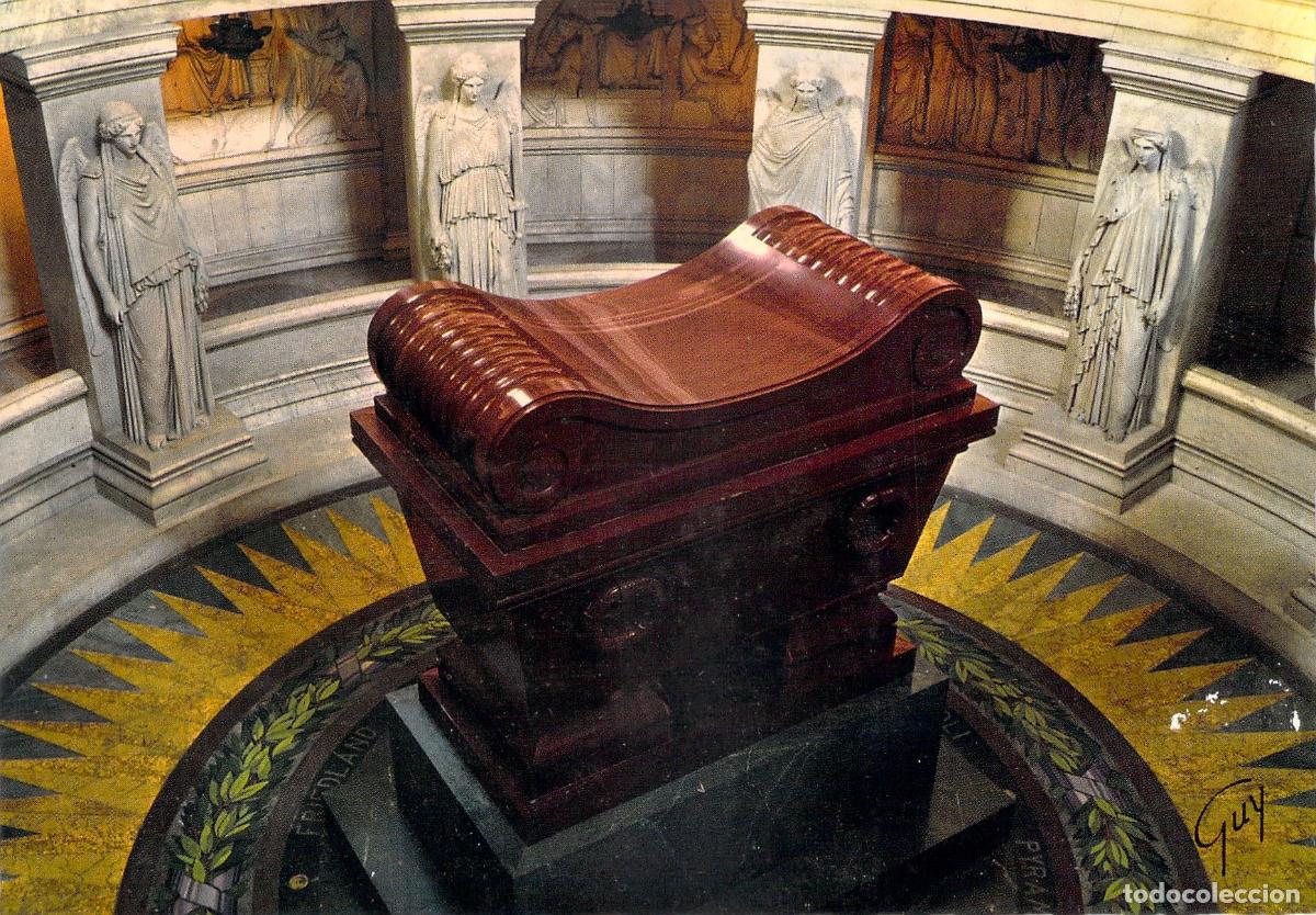 Postcards: Postal de la Tumba de Napole&oacute;n en los Inv&aacute;lidos de Par&iacute;s