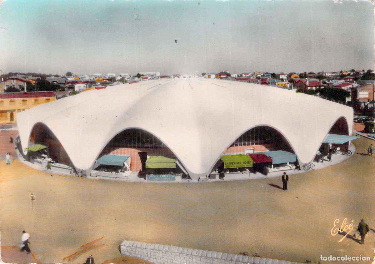 Postcards: Postal del nuevo mercado central de Royan, Francia