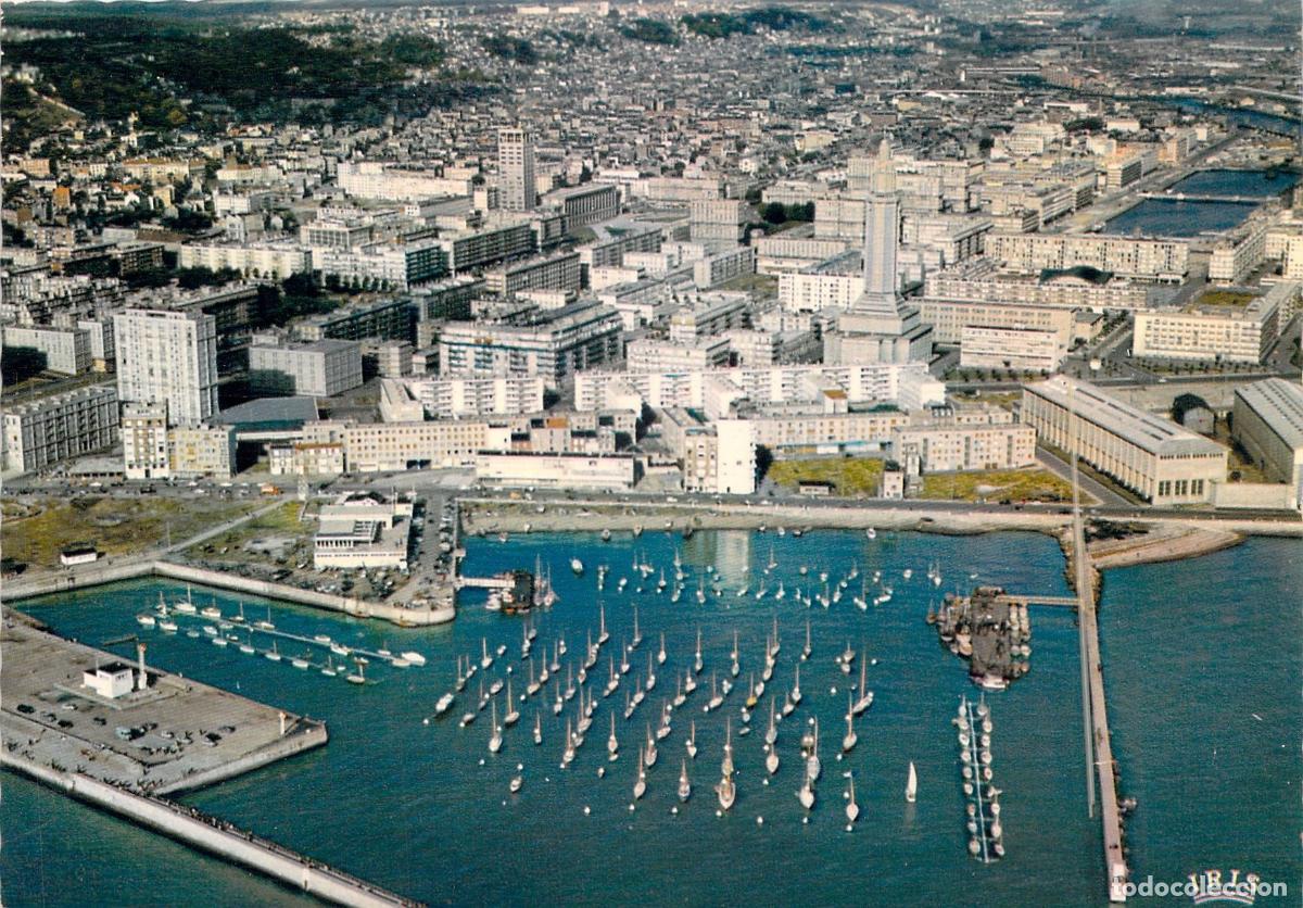 Postcards: Postal de Le Havre vista a&eacute;rea del puerto y los yates