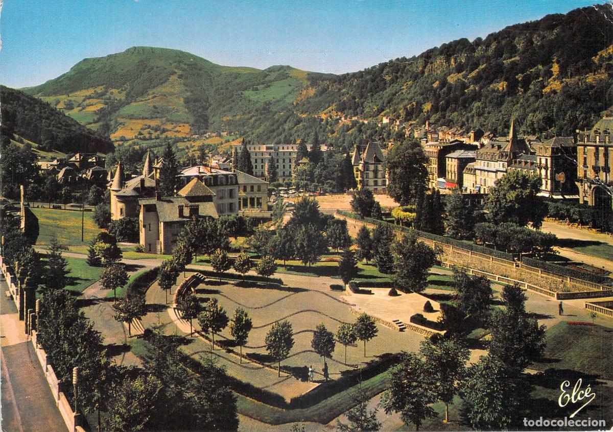 Postales: Postal de los Jardines del Casino y el Th&eacute;&acirc;tre de Verdure en Mont-Dore
