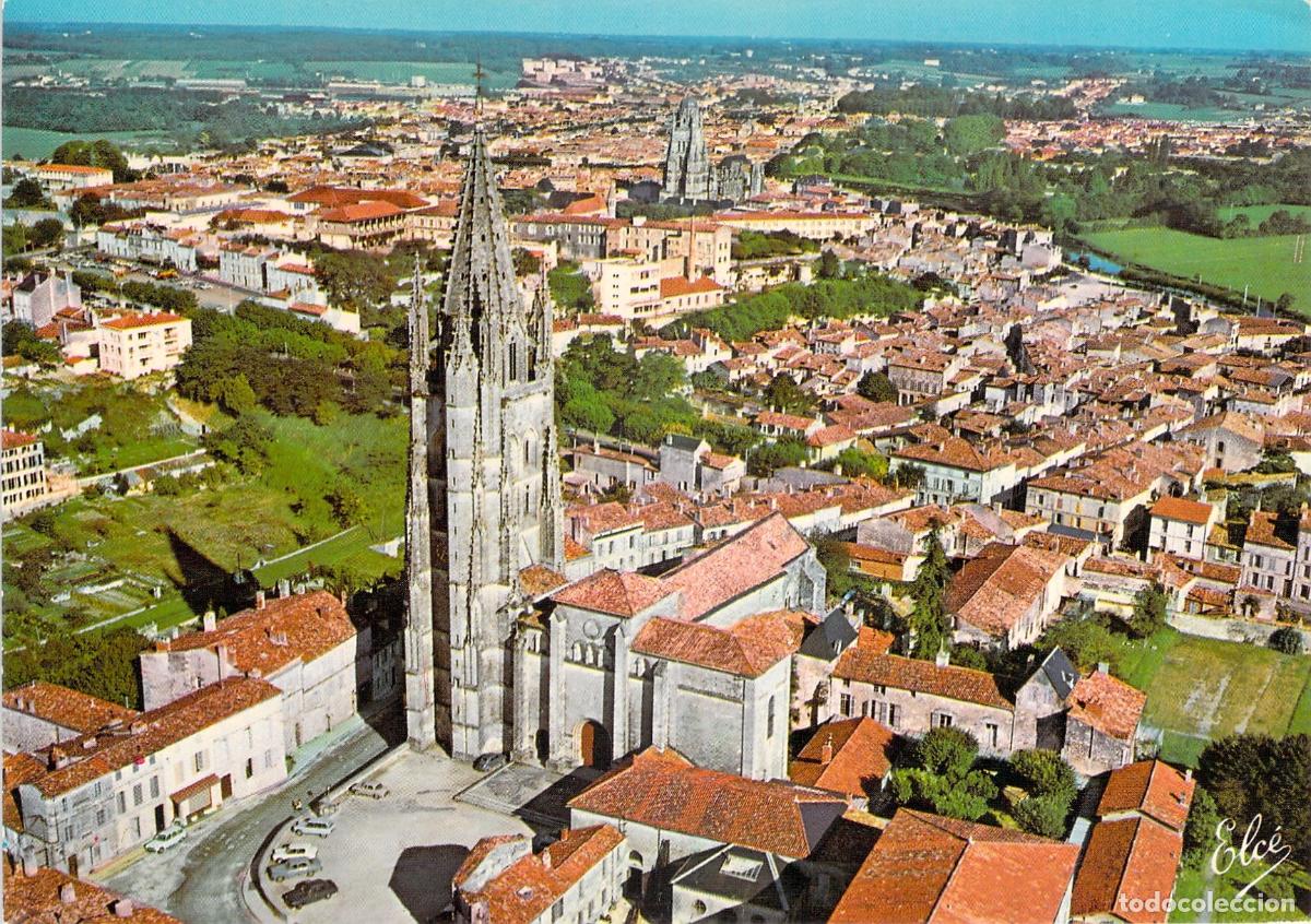 Postales: Postal de vista general de la iglesia de Saint-Eutrope en Saintes, Francia