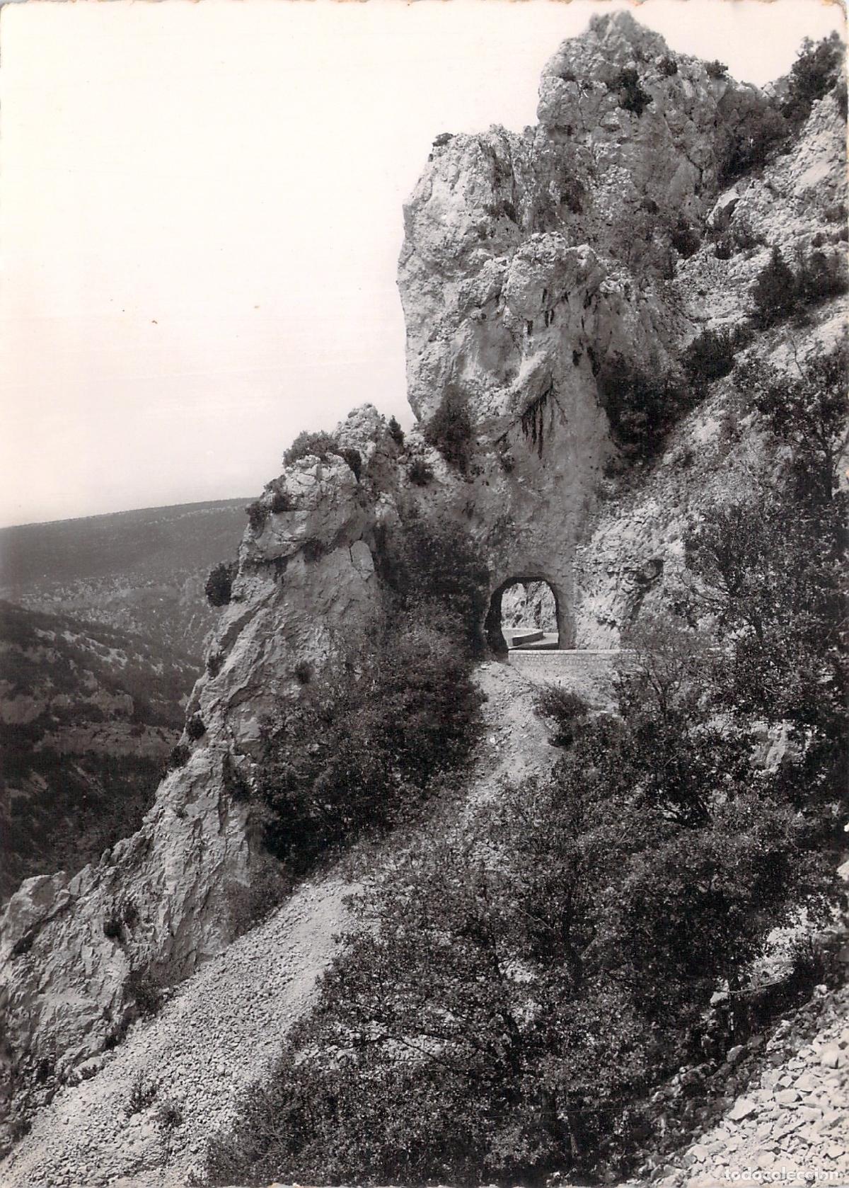 Postales: Postal de Gorges de la Nesque en Vaucluse Francia