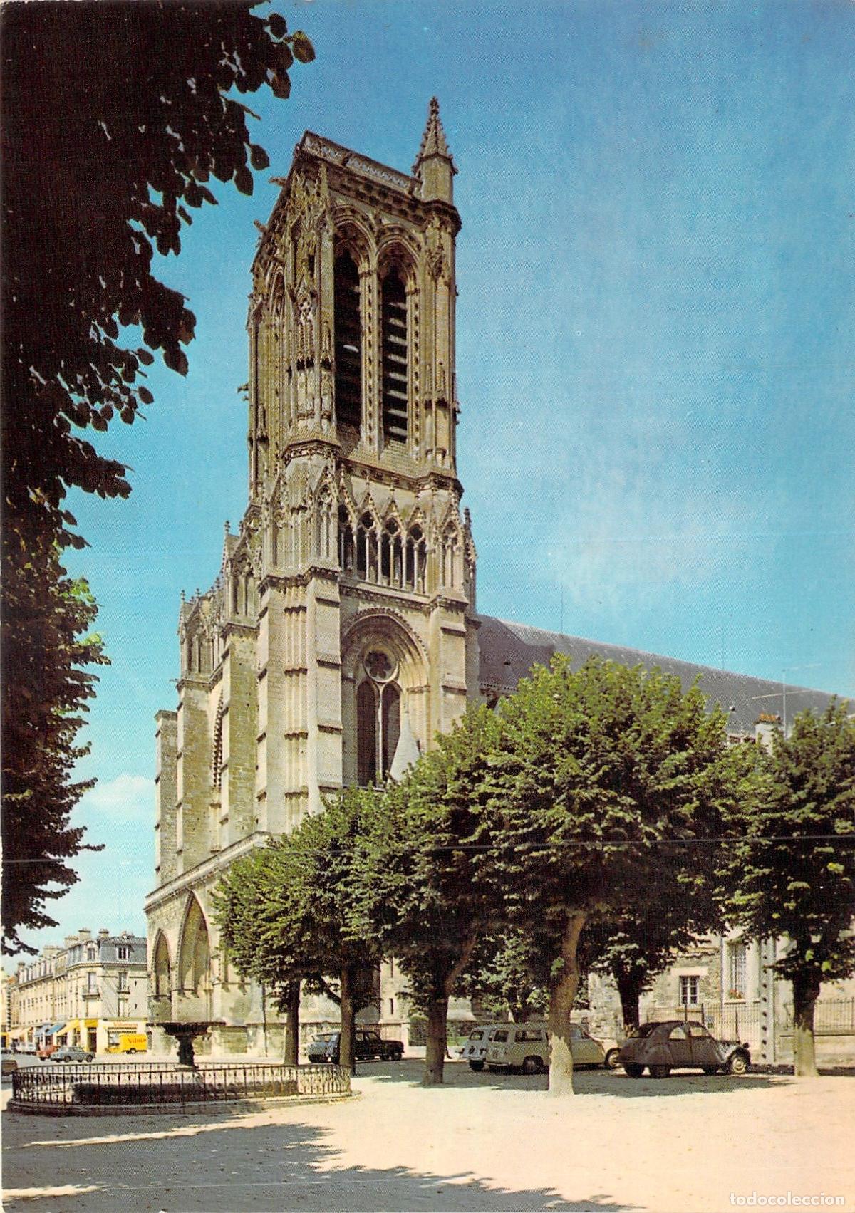 Postales: Postal de la Catedral de Soissons en Francia