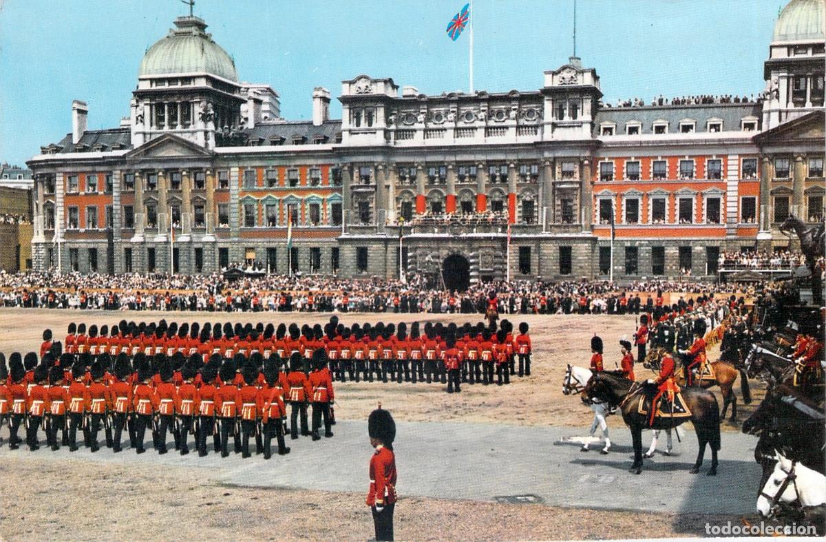 Postales: Postal de la ceremonia Trooping the Colour en Londres