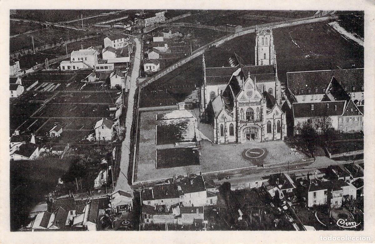 Postales: Postal de la Eglise de Brou en Bourg-en-Bresse, Francia