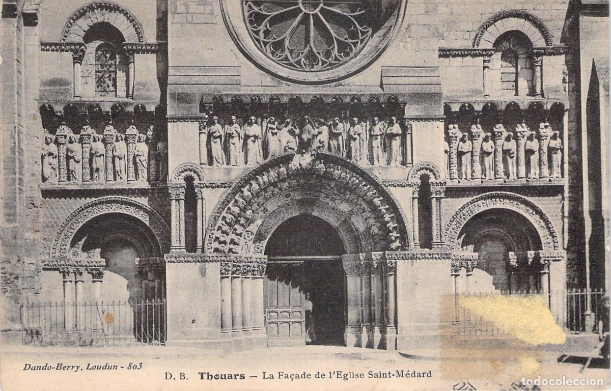 Postales: Postal de la fachada de la iglesia Saint-M&eacute;dard en Thouars, Francia