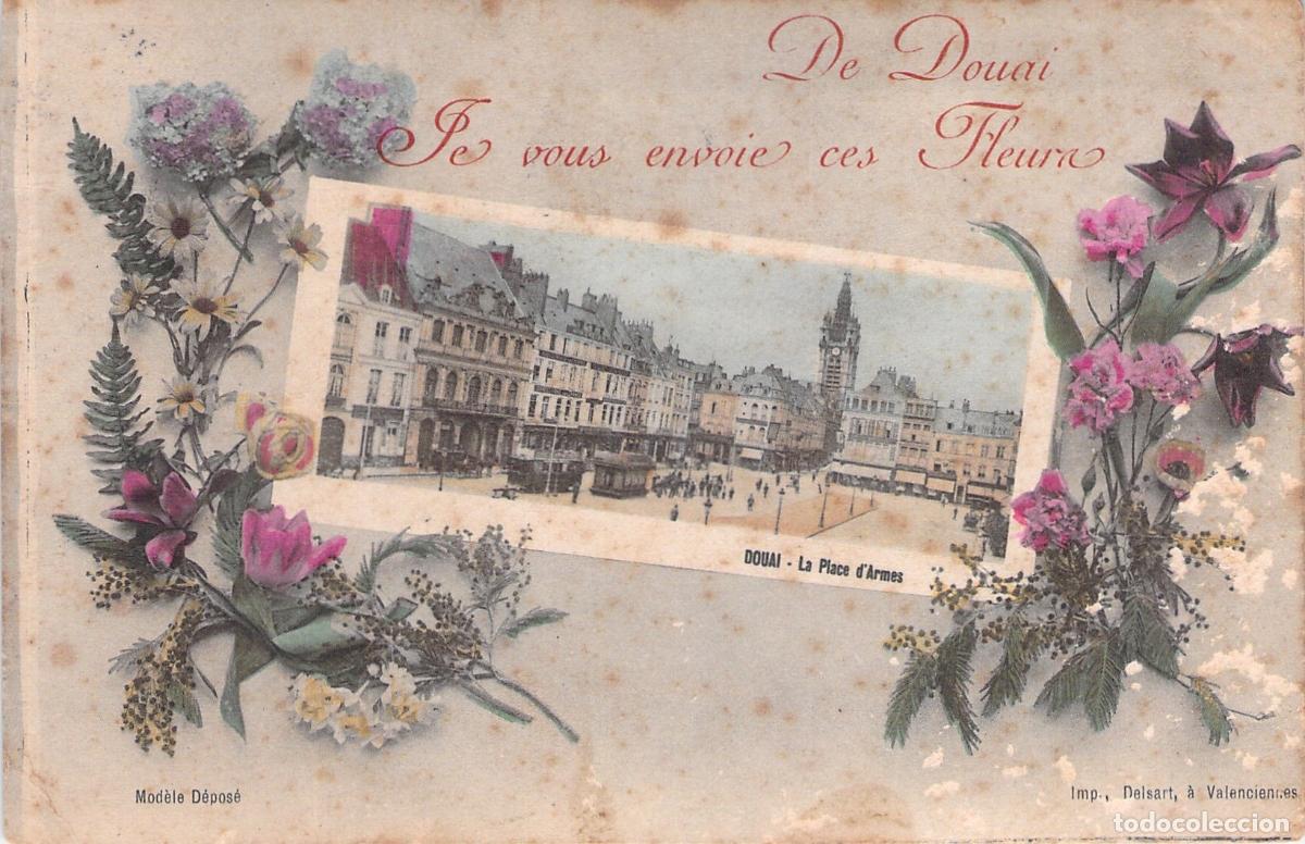 Postales: Postal de Place d'Armes en Douai con decoraci&oacute;n floral