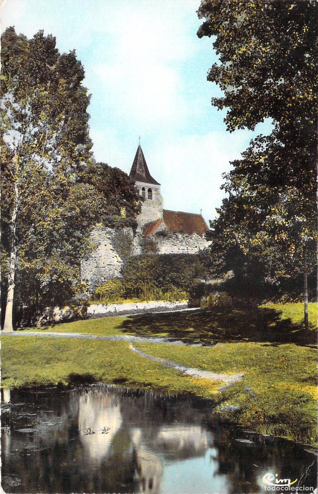 Postales: Postal de Ainay-le-Ch&acirc;teau Iglesia y Murallas Francia