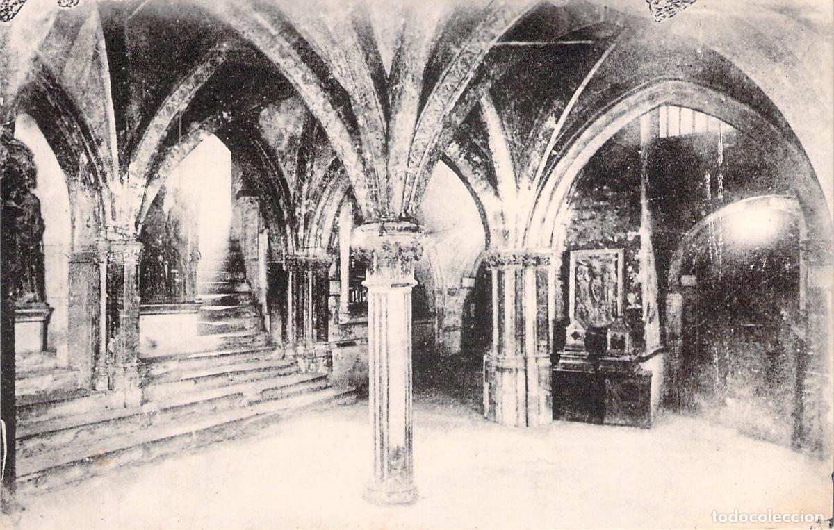 Postales: Postal de la Cripta de los Cuerpos Santos en la Bas&iacute;lica de Saint-Sernin