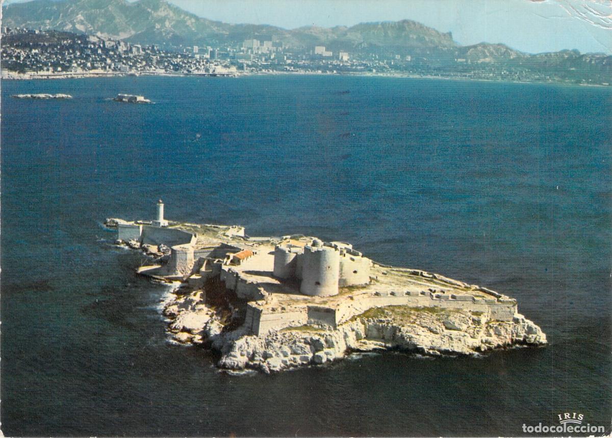 Postales: Postal del Castillo de If y Marsella al fondo