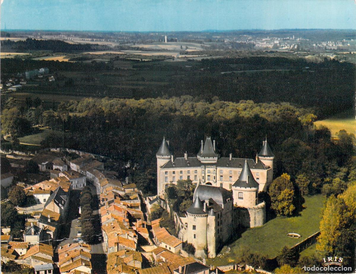 Postales: Postal de Francia: Vista a&eacute;rea del Castillo de Verteuil-sur-Charente