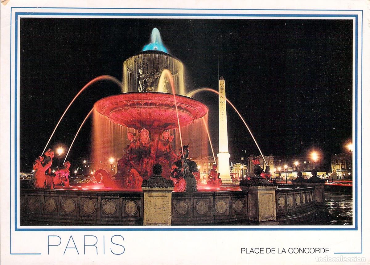 Postales: Postal de la Place de la Concorde iluminada de noche en Par&iacute;s