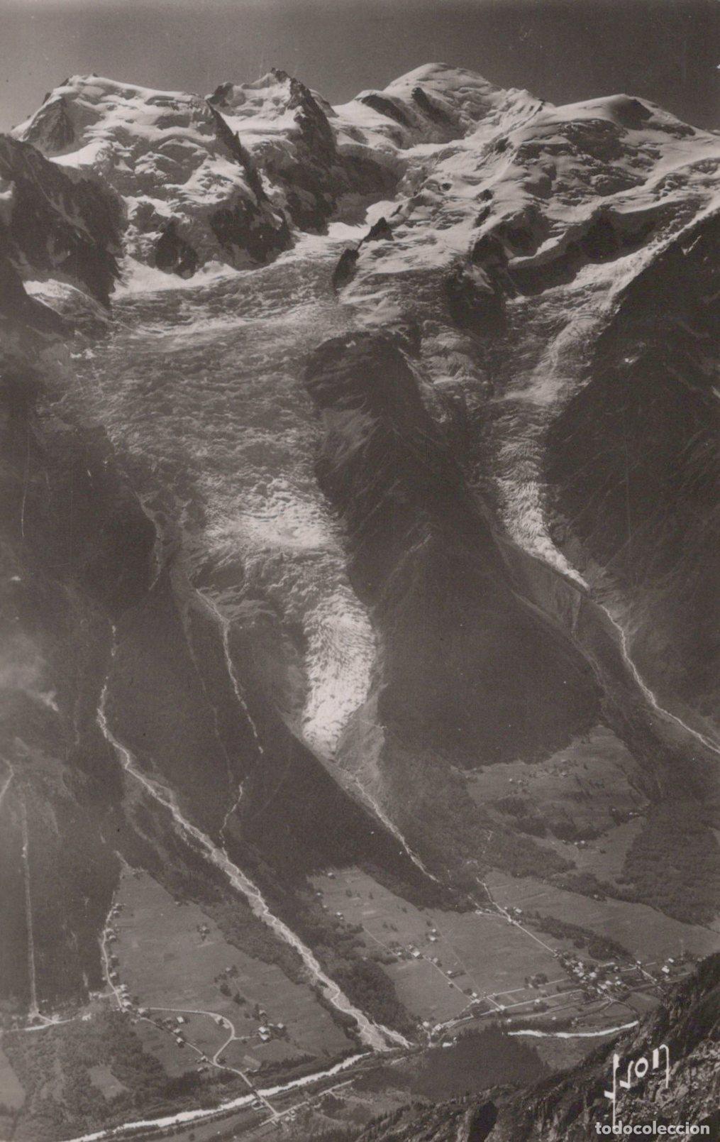 Cartoline: France Chamonix Mont Blanc Chamonix Vall&eacute;e de Mont Blanc Unposted *YAH031