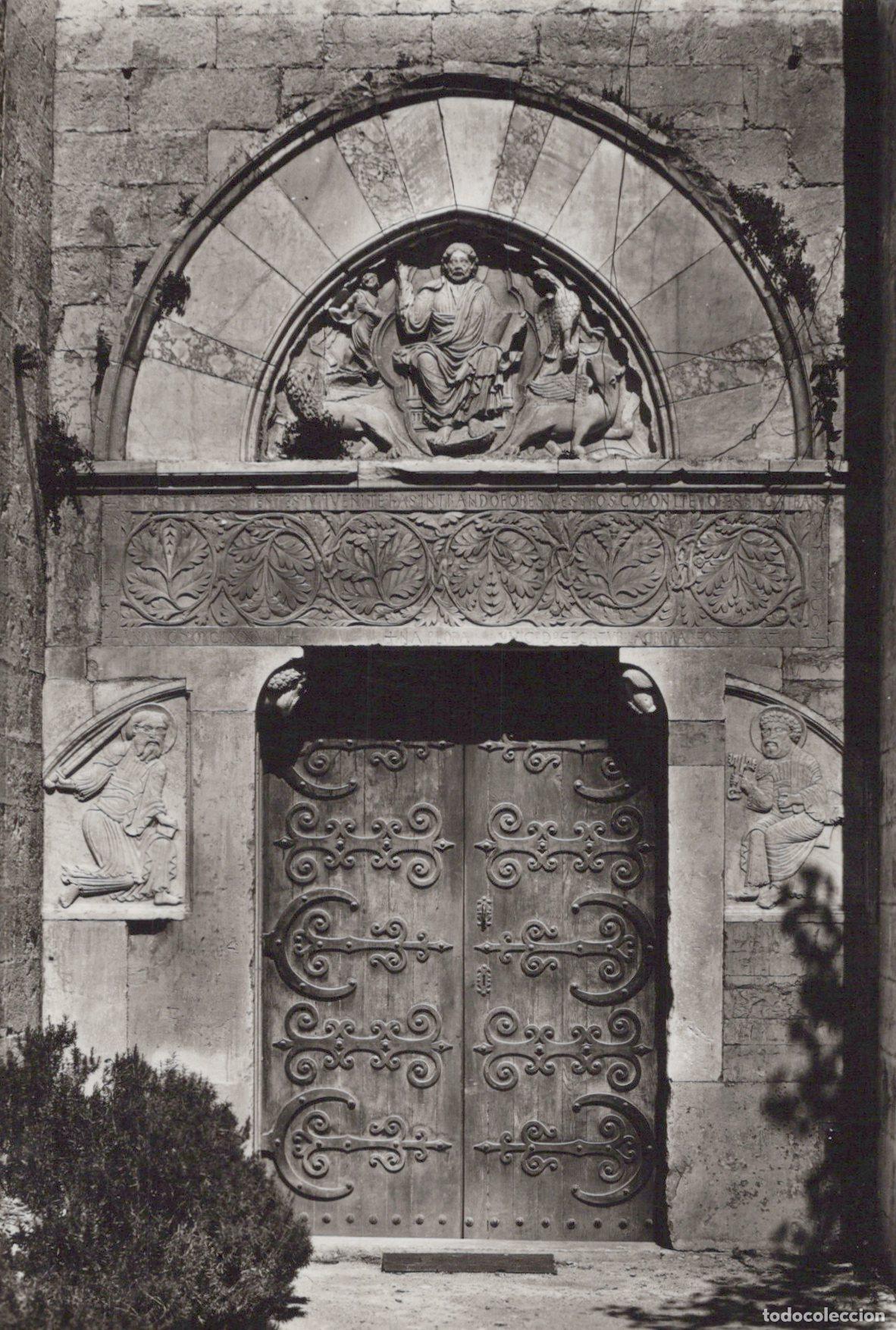 Postcards: France Palavas les Flots Abbaye de Maguelone Portail Real Photo Unposted *YAH085