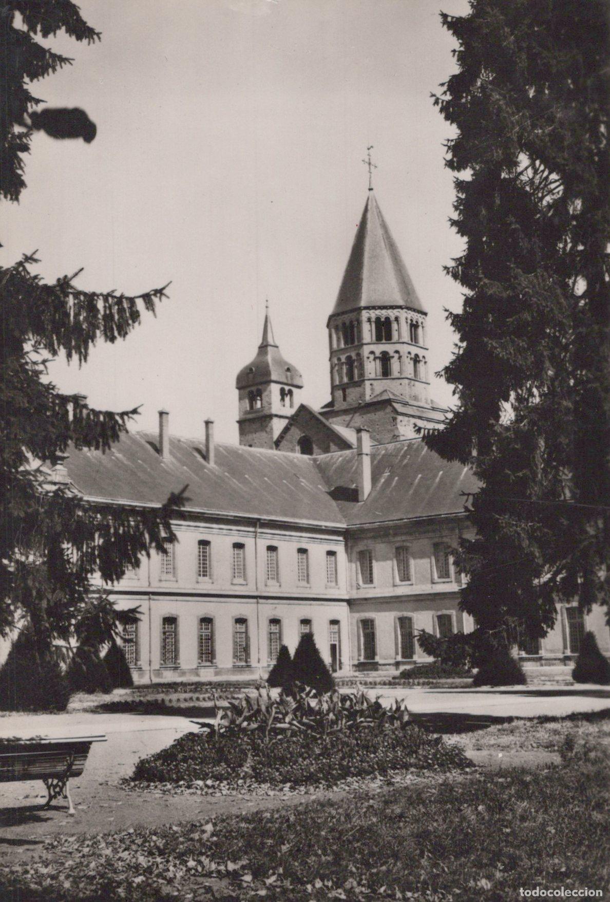 Postcards: France Cluny Abbaye B&acirc;timent Xviiie S Clocher Real Photo Unposted *YAH100