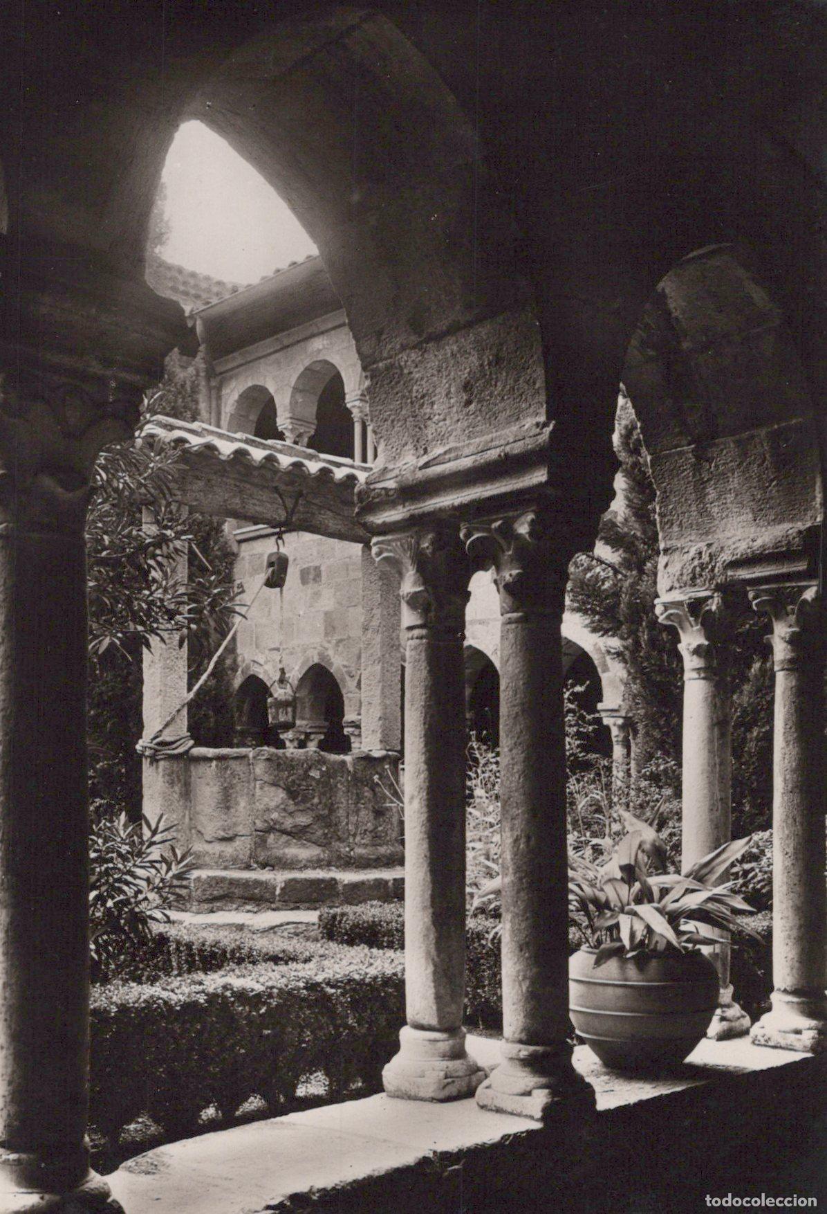 Postkarten: France Frejus Clo&icirc;tre Cath&eacute;drale Arcades Galerie Real Photo Unposted *YAH106