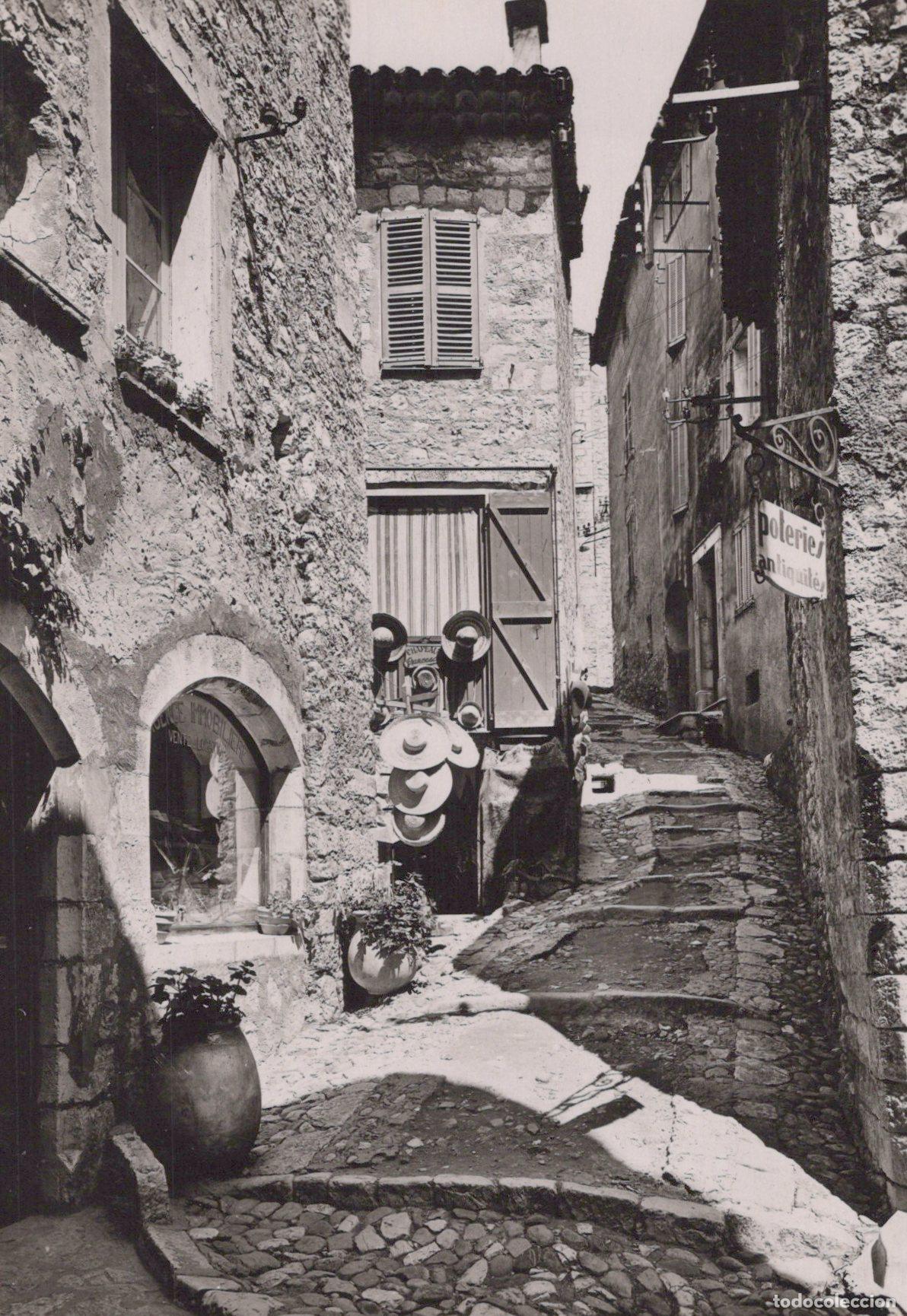 Postcards: France Other Unclassified Saint Paul de Vence Mont&eacute;e Real Photo Unposted *YAH111