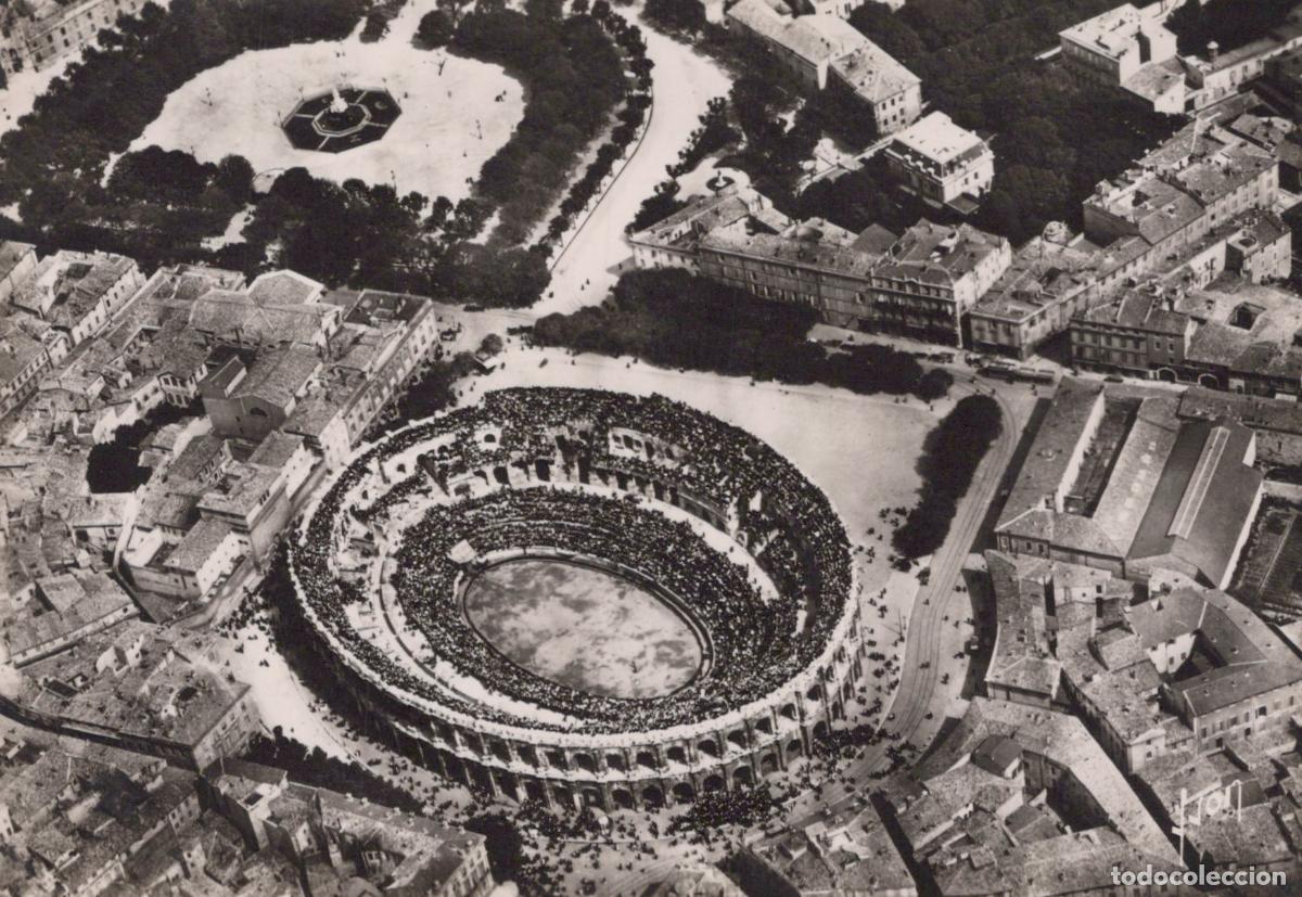 Postcards: France N&icirc;mes Nimes Ar&egrave;nes Vue A&eacute;rienne Foule Real Photo Unposted *YAH193