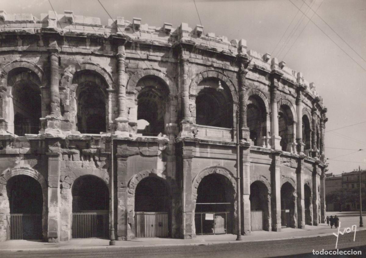 Postcards: France N&icirc;mes Nimes les Ar&egrave;nes Amphith&eacute;&acirc;tre Romain Real Photo Unposted *YAH195
