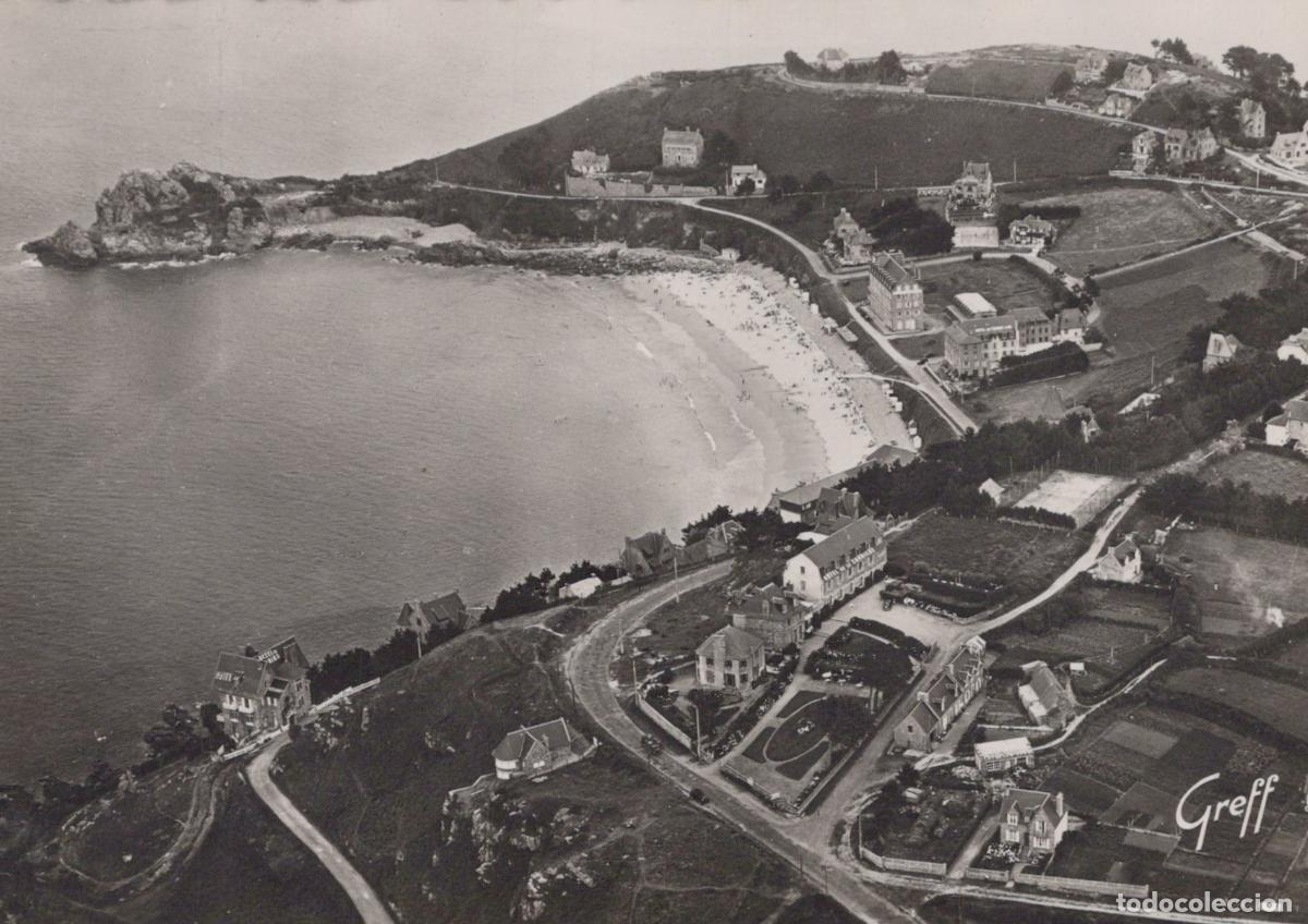 Cartes Postales: France Perros Guirec Bretagne Vue A&eacute;rienne Plage de Trestrignel Unposted *YAH274