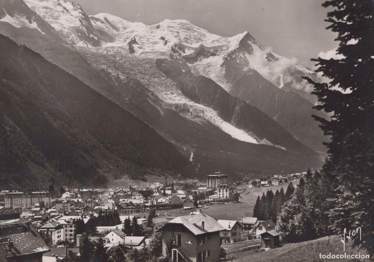 Postales: France Chamonix Mont Blanc Chamonix Vue G&eacute;n&eacute;rale Real Photo Unposted *YAH295