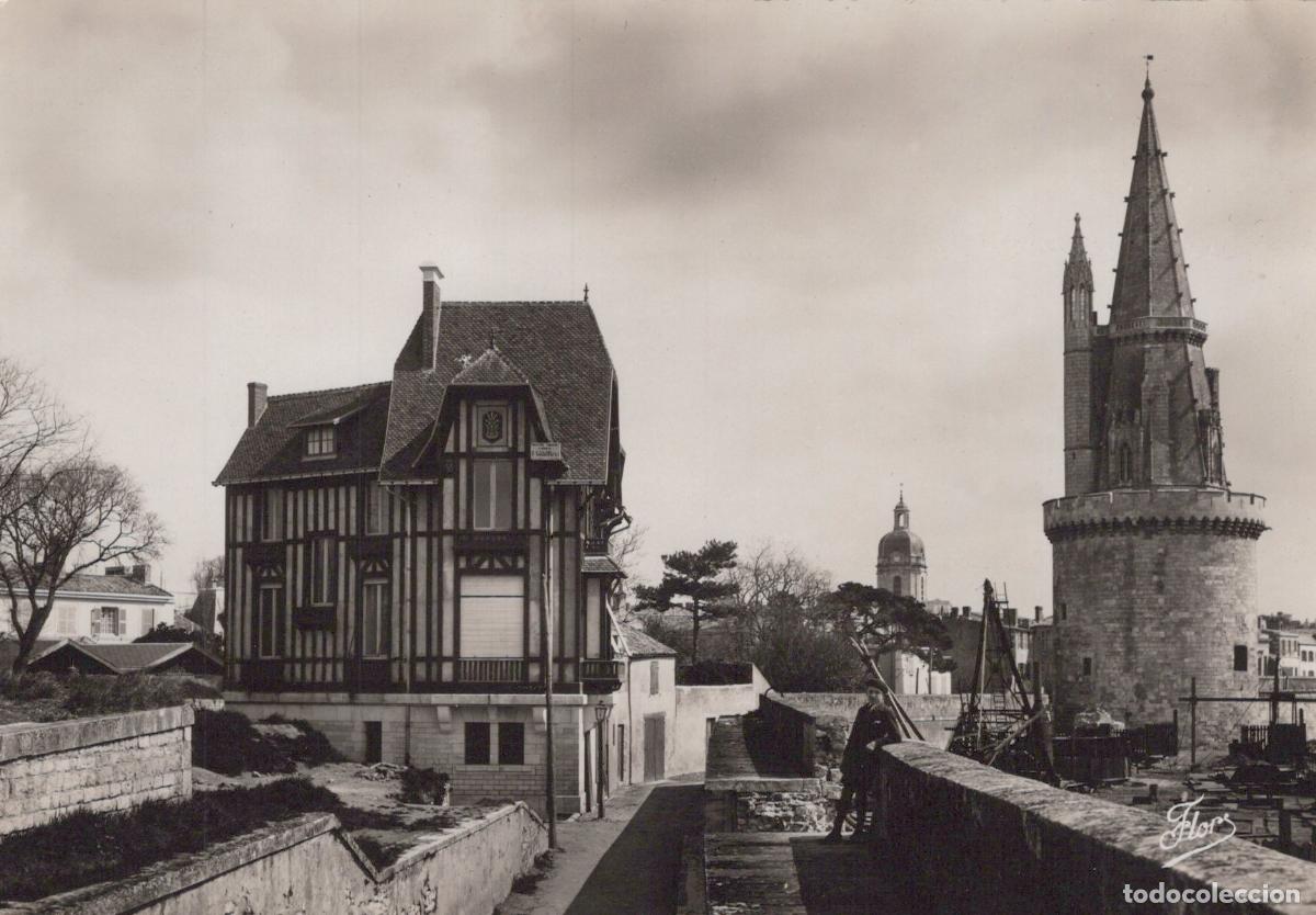 Postkarten: France La Rochelle Remparts et Tour des 4 Sergents Unposted *YAH328