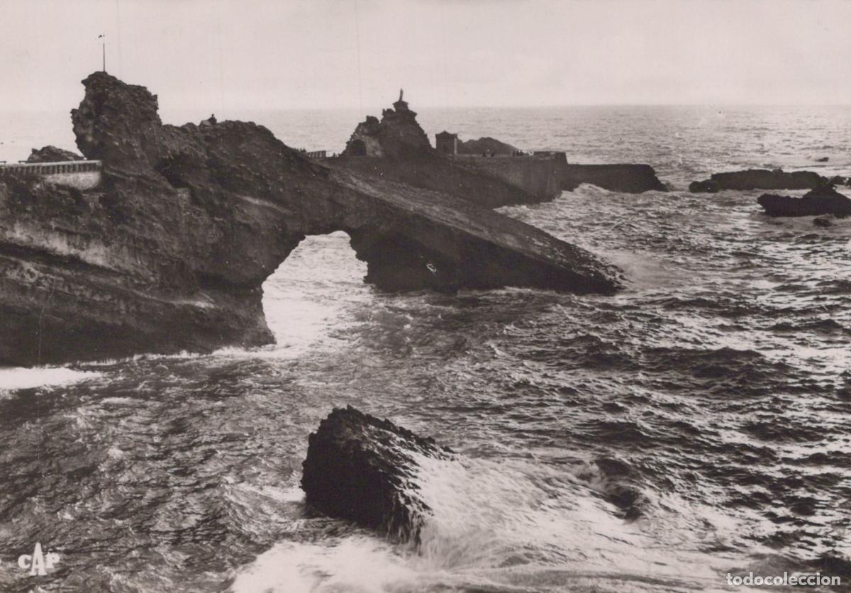 Postais: France Biarritz Rocher de la Vierge C&ocirc;te Rocheuse Unposted *YAH344