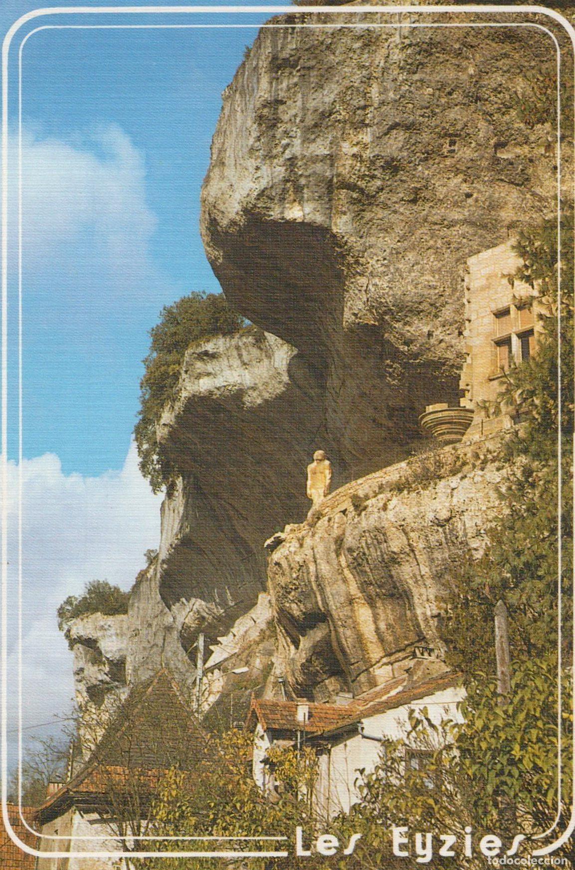 Cartes Postales: France Les Eyzies Site Pr&eacute;historique Habitations Troglodytiques *YAH375